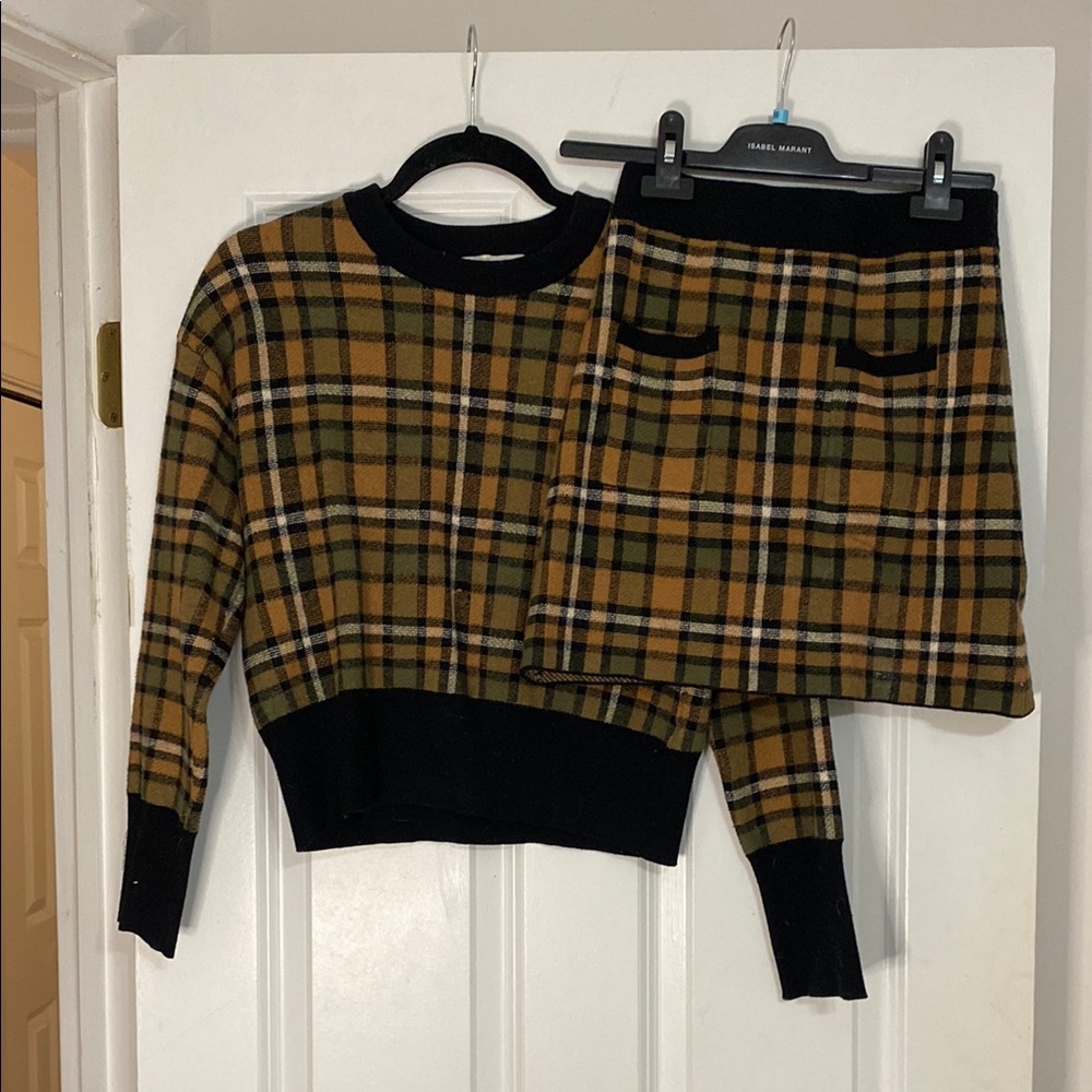 Zara Plaid Black and Tan Sweater and skirt set
